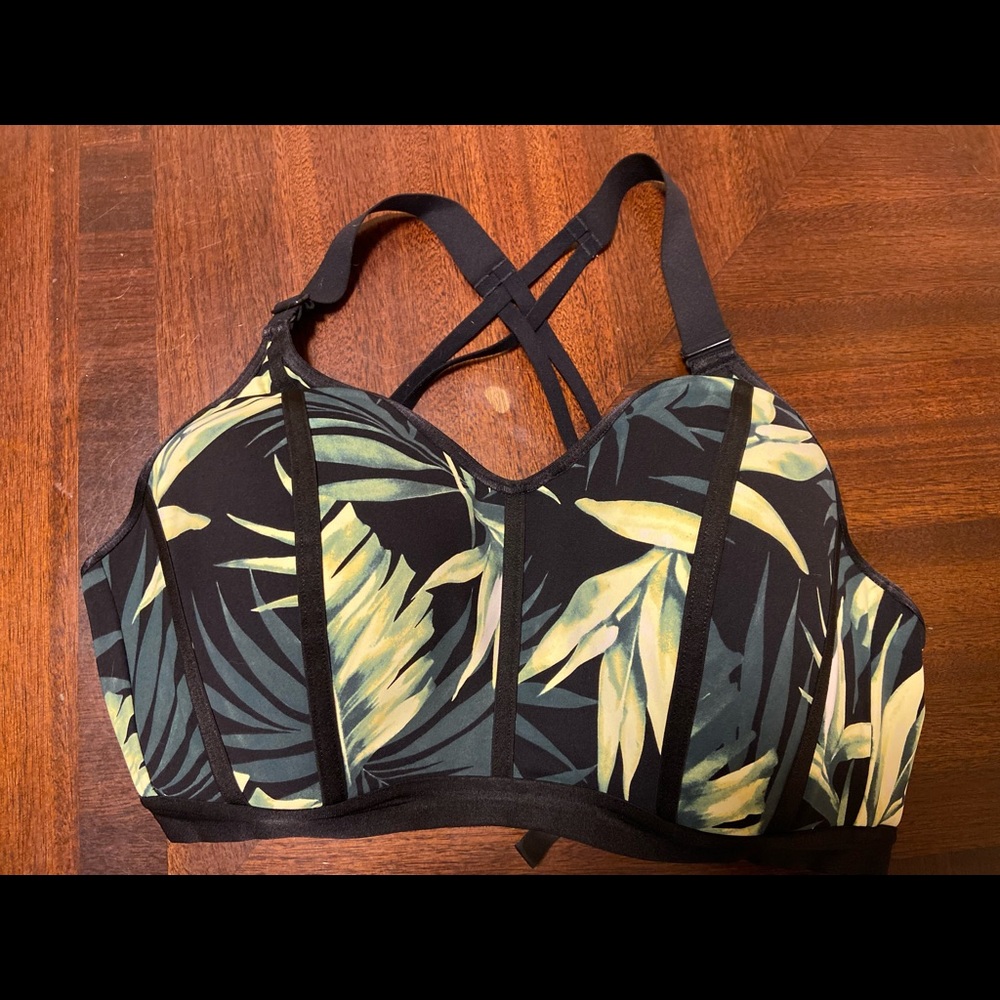 Victoria Secret Sports Bra